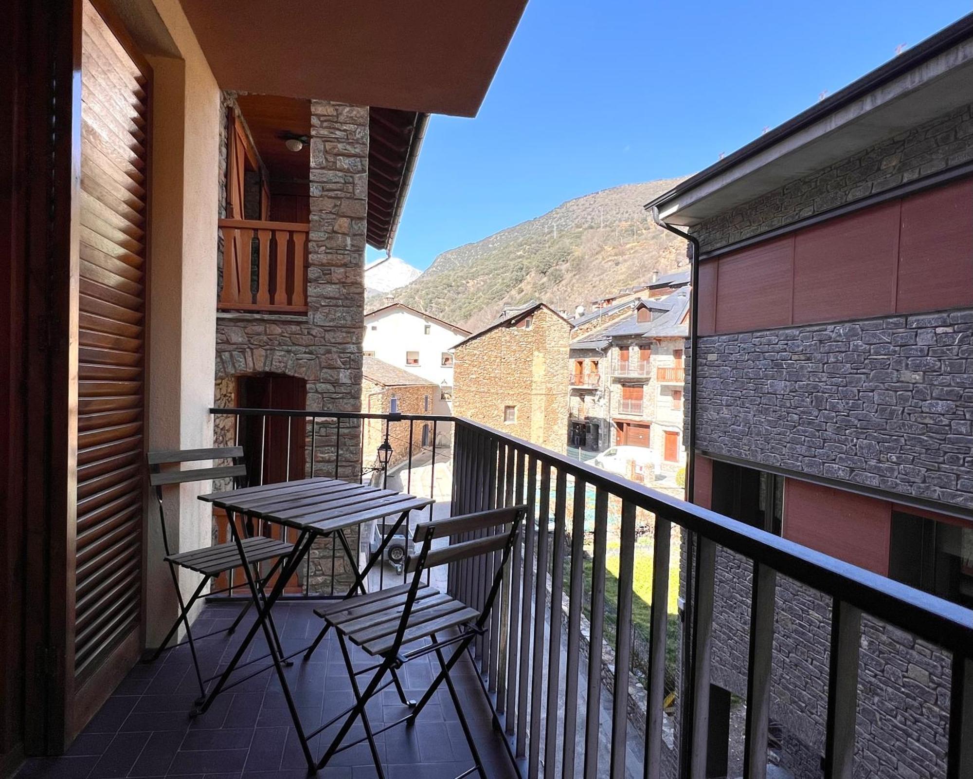 Apartaments Matxicots - L'Amfitriona Rialp Zewnętrze zdjęcie